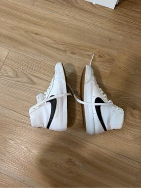 Nike Blazer Mid '77 White Leather Sneakers with Swoosh